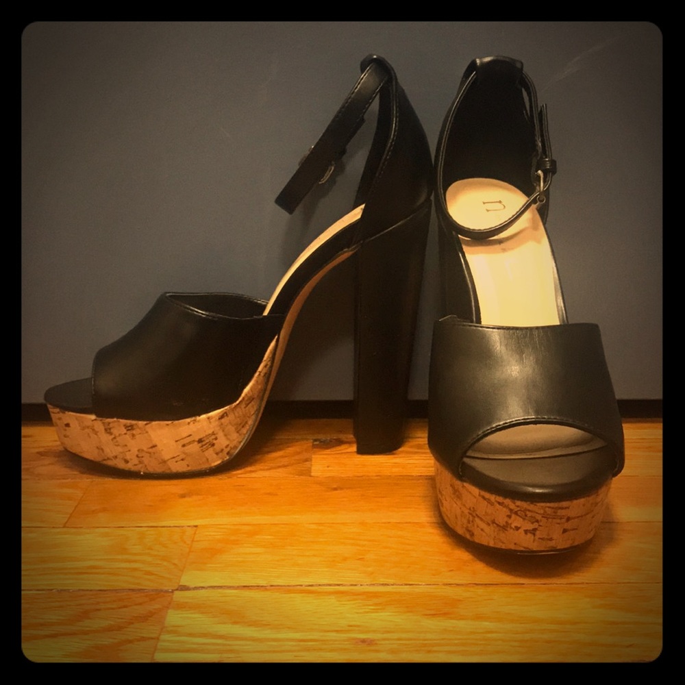 N by Nicole Miller- black leather, block heels